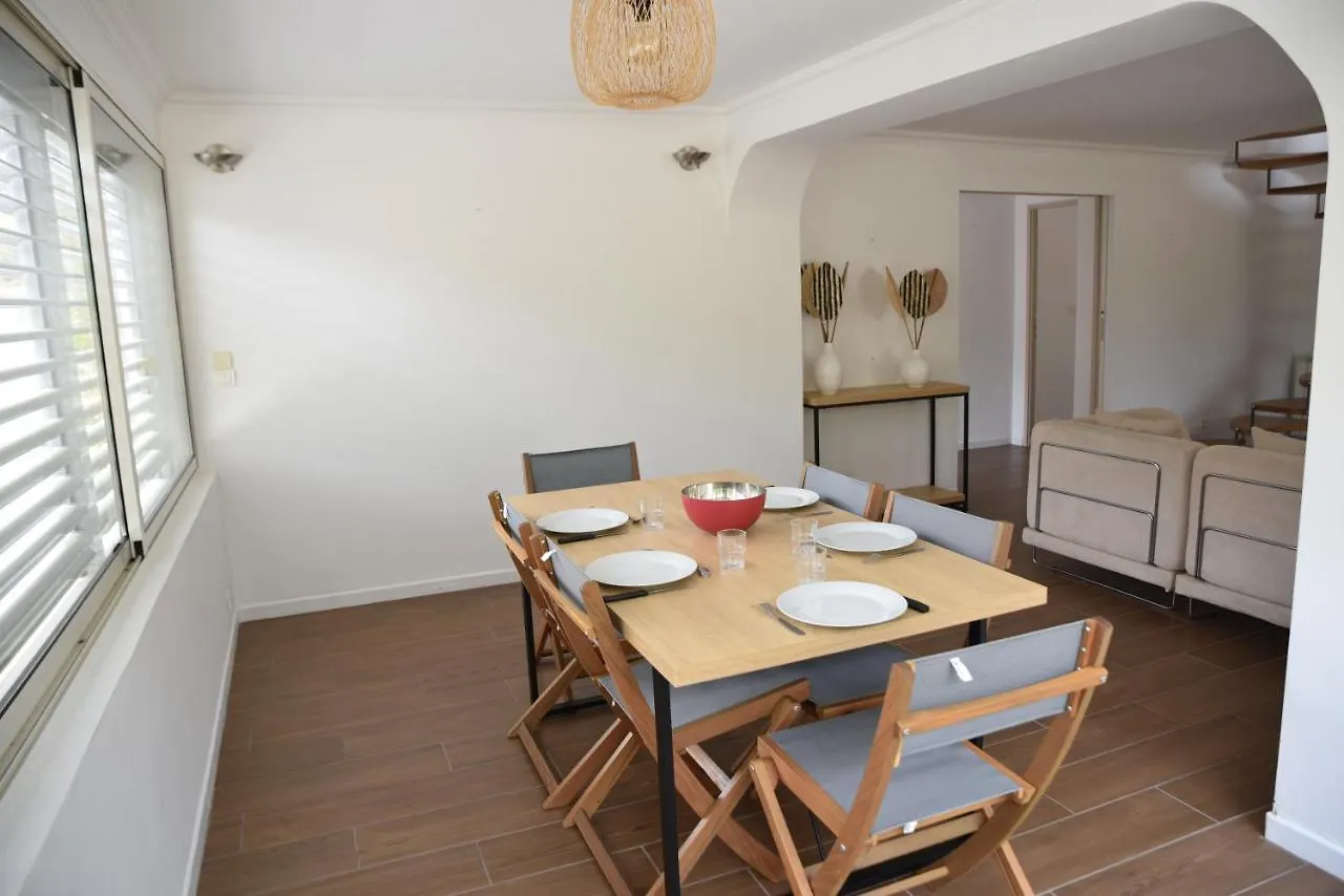 Villa Fabregas La Seyne-sur-Mer 0*,  France